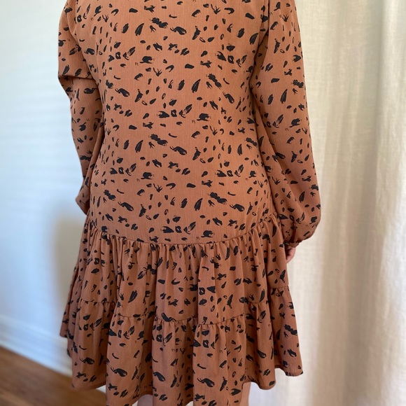 Women’s ruffled tiered dress - Picture 7 of 11